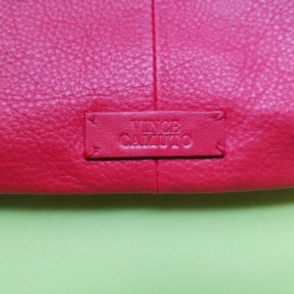 Leather Pouch/Wristlet - Vince Camuto - NWT - Picture 5 of 9